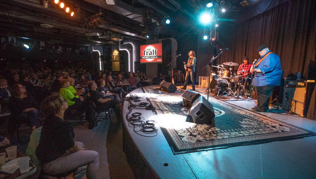 Tralf final show